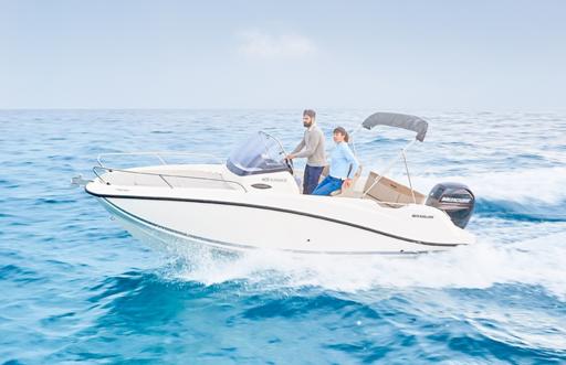 Quicksilver Activ 605 Sundeck Comfort a bordo