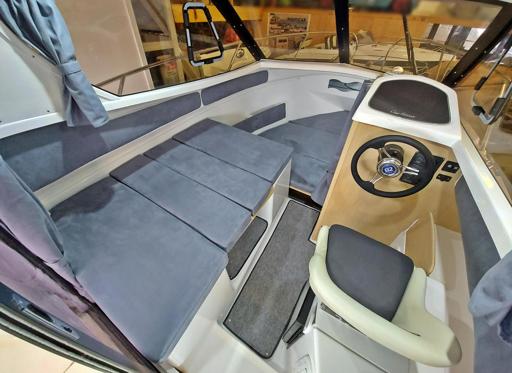 B2 Marine Cap Ferret 722 T.Cruiser Ausstattung und Einrichtung