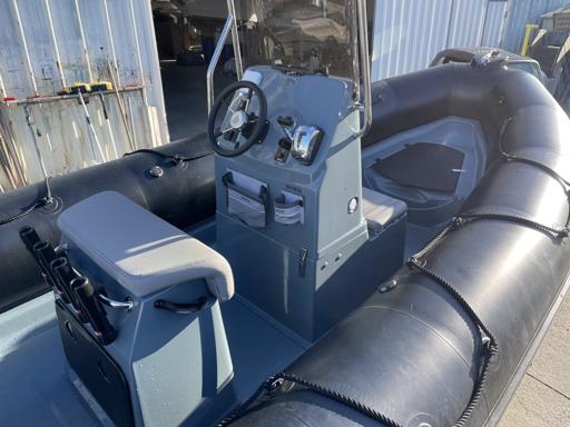 Bombard <a title="Explorer 600 à vendre" href="/bateaux/bombard/explorer-600">Explorer 600</a> Neo Hervorgehobene technische Merkmale