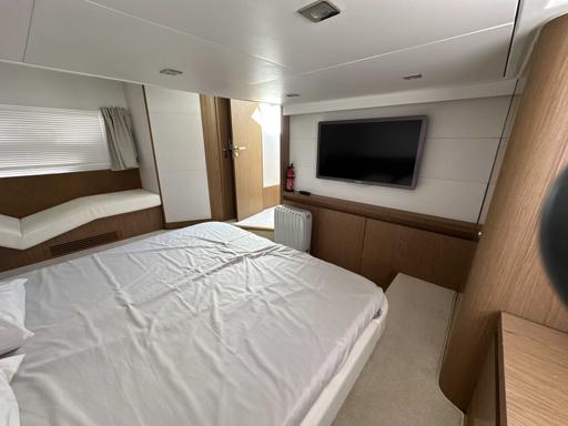 Beneteau Gran Turismo 49 Fly Confort y Equipamientos Adicionales