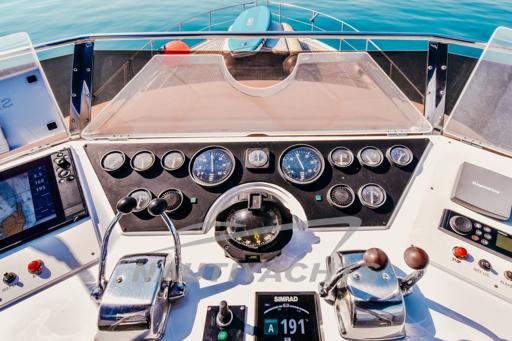 Hi Star Hi Star 48 Fisherman Caratteristiche Tecniche del Hi Star 48 Fisherman
