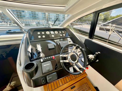 Sunseeker Portofino 47 Configurazione interna del Sunseeker Portofino 47