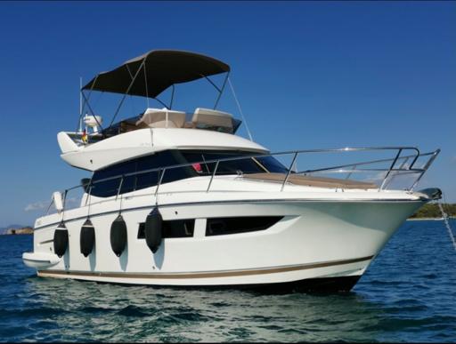 Jeanneau Prestige 350 Fly Diseño y concepción refinados