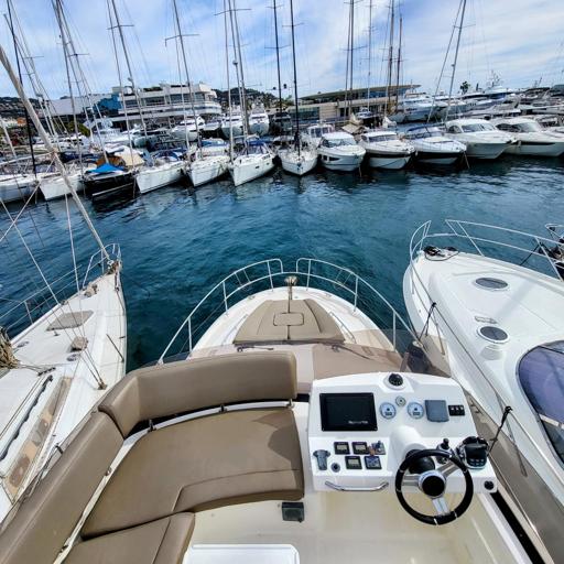 Jeanneau Prestige 350 Fly Homologación y capacidades en navegación