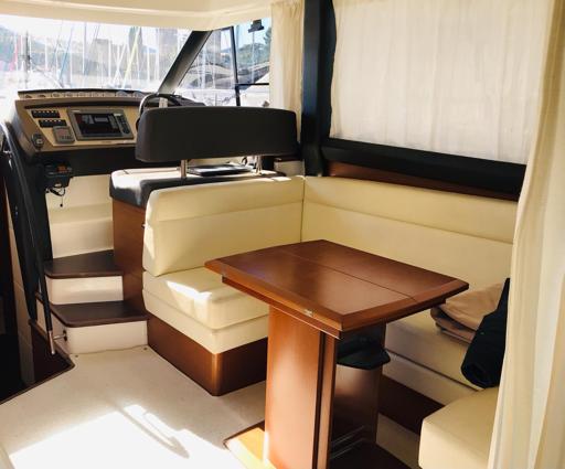 Prestige Yachts Prestige 400 Fly Dotazioni di Comfort a Bordo