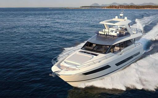 Prestige Yachts Prestige 690 Performances en Mer