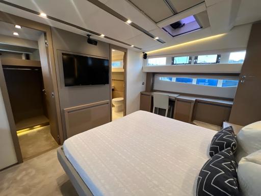 Jeanneau Prestige 750 PRESTIGE 750: Know-how und Ästhetik