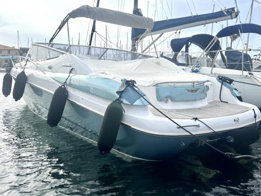 Sessa Marine S32 Entdecken Sie die Sessa S32