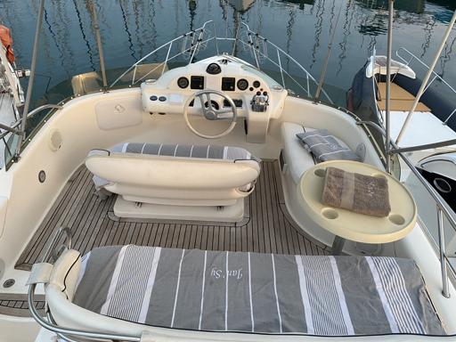 Sealine Sealine 350 Fly Specifiche Tecniche del Sealine 350