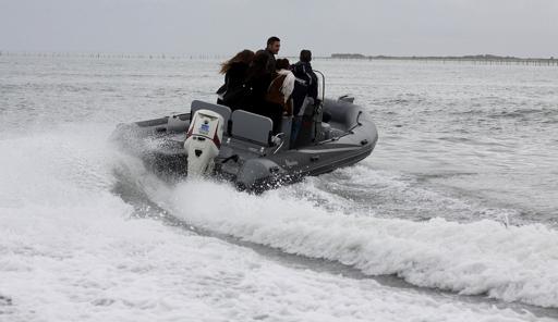 Adventure Vesta 650 HD Comfort Allgemeine Beschreibung des Adventure Vesta 650 HD Comfort